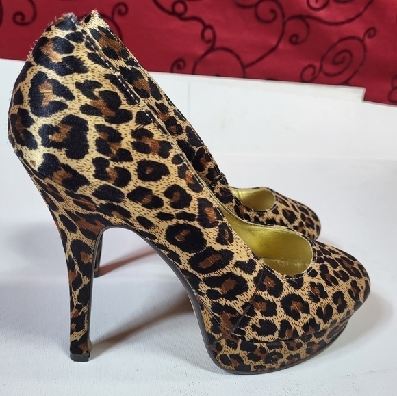 Steve Madden Animal Print High Heel Shoes - Picture 5 of 5
